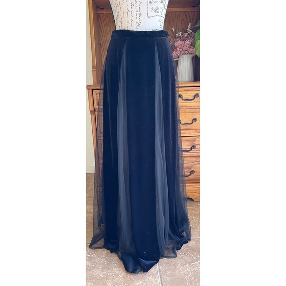 Ever Beauty Dresses & Skirts - Ever Beauty Vintage Black Velvet Mesh Panel Maxi Skirt Whimsigoth Goth Size 6